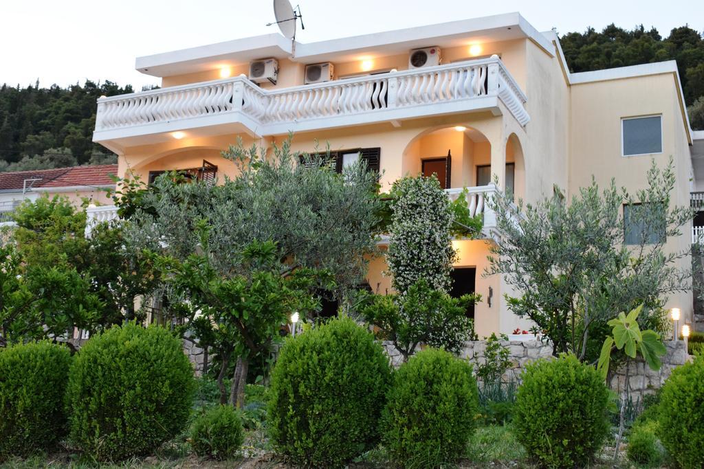 Bisha Apartments Ulcinj Eksteriør billede